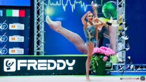 final6 t1 motto viareggio lena ester   nastro sfe09255a copia simone ferraro ph copia